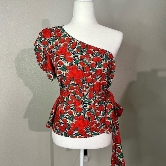 Shein Top - Picture 2 of 3